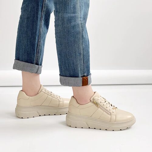 德国Caprice舒适厚底坡跟休闲鞋