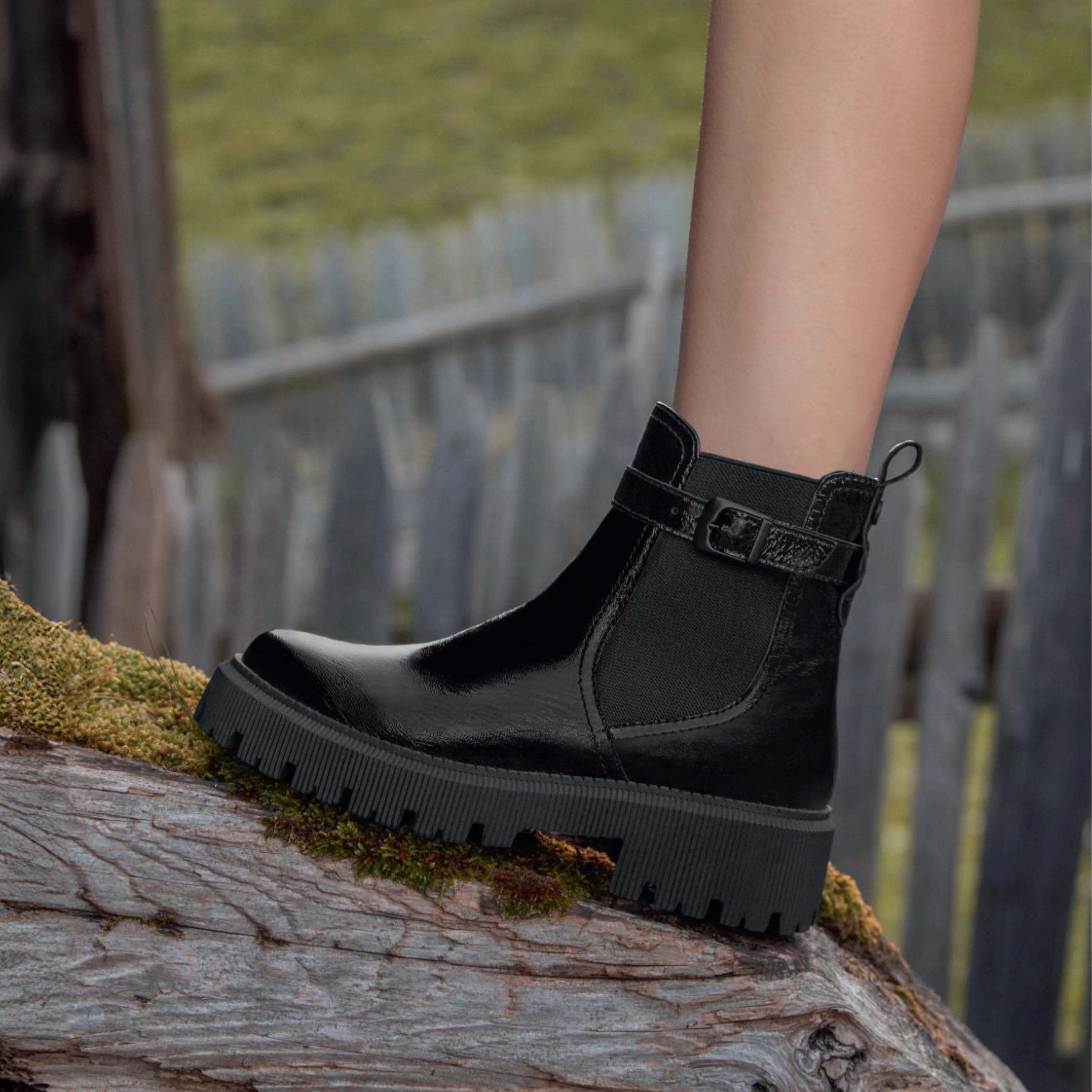 CAPRICE凯蝴蝶牛皮加绒切尔西靴