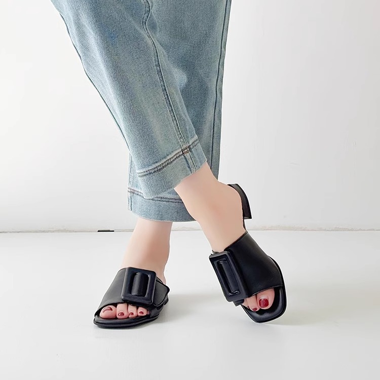 德国Gabor牛皮时尚低跟拖鞋