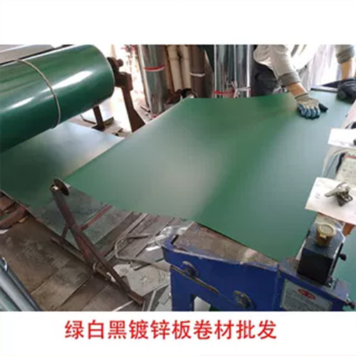 学校黑板表面材料直接可以写好擦