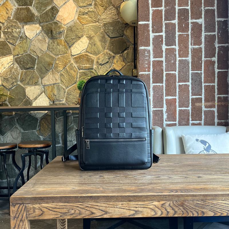 狼道2025新款真皮牛皮商务通勤双肩包大容量男士背包行李包电脑包