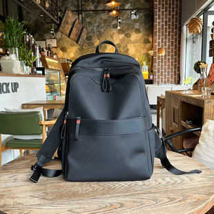 狼道：布配真皮双肩背包男商务通勤时尚休闲大容量电脑包旅行背包