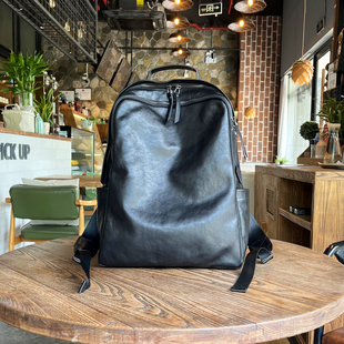 狼道：油蜡植鞣真皮头层牛皮双肩包大容量商务旅行通勤电脑背包潮