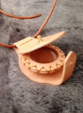 Primitiv 户外凸透镜放大镜取火工具牛皮植鞣革手工制作bushcraft