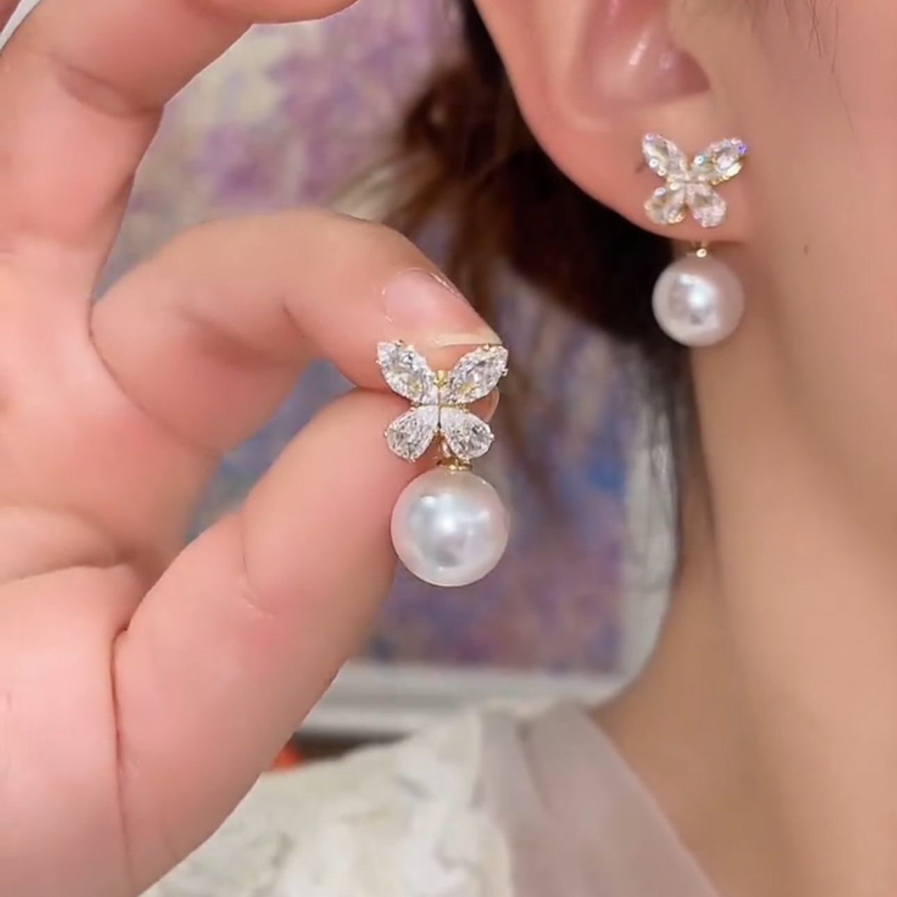 一款两戴珍珠花朵耳环女复古高级感个性闪钻耳钉韩版百搭爆款耳饰,饰品/流行首饰/时尚饰品新,耳环,淘宝优惠券,粉丝福利购,淘宝优惠卷