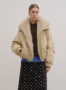 UNRESTRAIN「UNR」廓形积木 可拆卸狐狸/貉子毛领短款羽绒服外套