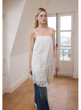 【UNRESTRAIN】UNR2025春夏新款mini短裙时髦吊带时尚连衣裙女