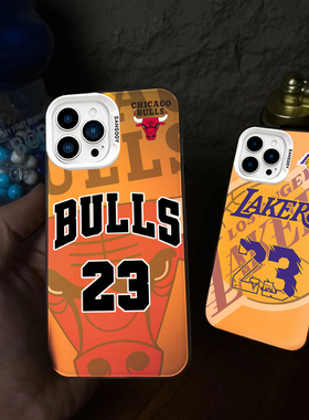 镭射渐变nba詹姆斯适用苹果14/13/12pro手机壳8maxr炫彩潮酷风iPhone11/7plus全包边硬壳防摔库里索隆男潮女