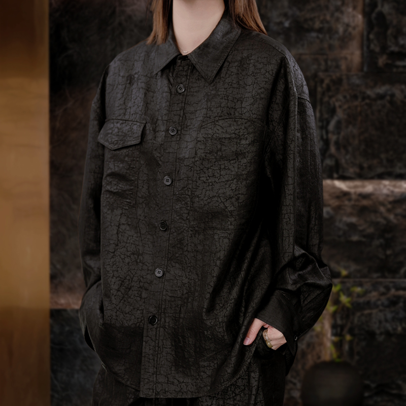 【再易】2025新款如墨黑龟暗纹男士衬衫香云纱桑蚕丝上衣ZY0003S