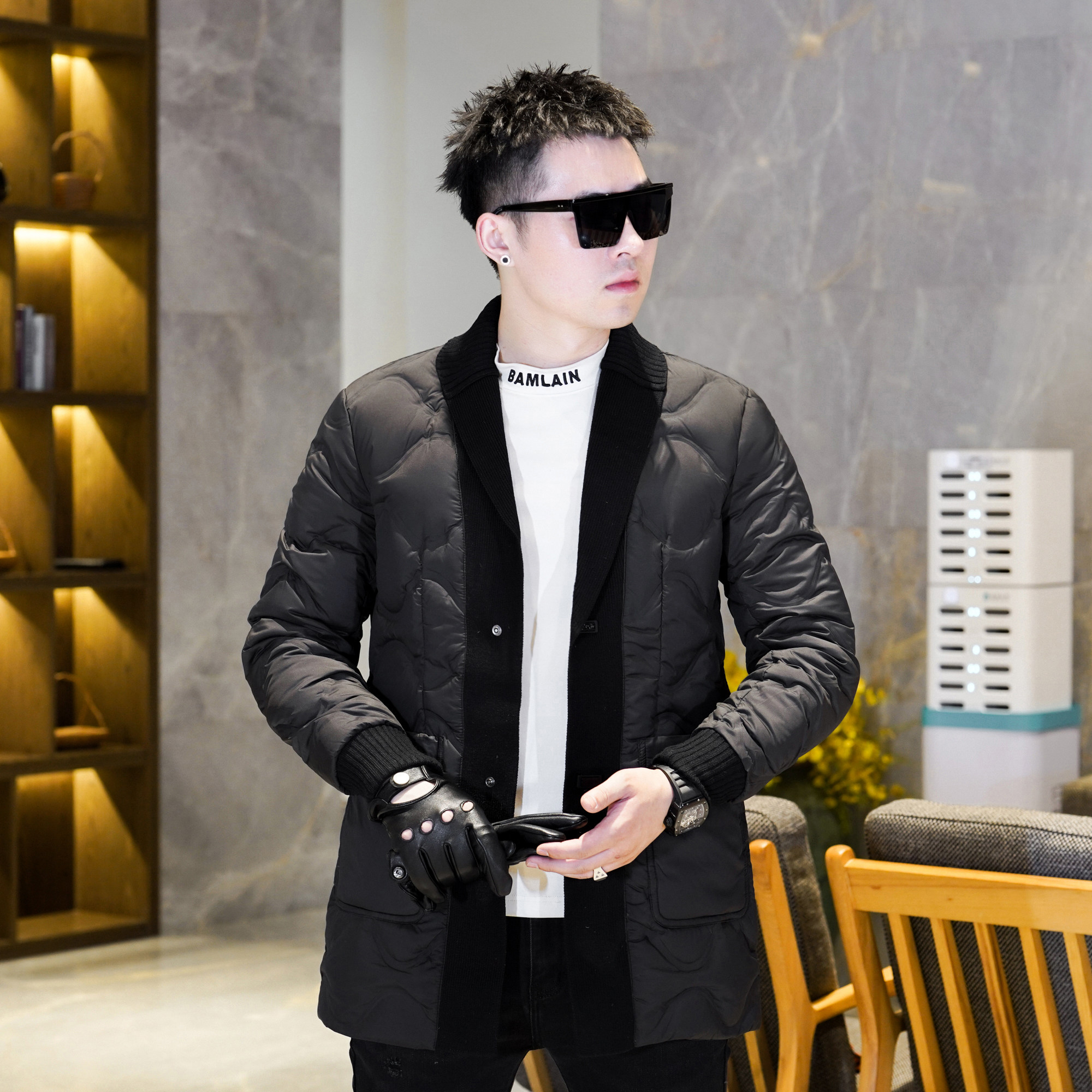 Y8825P2852024高端冬季90%白鸭绒亮面翻领羽绒服真模黑色，男装羽绒服，钱塘6016-1(原3019)