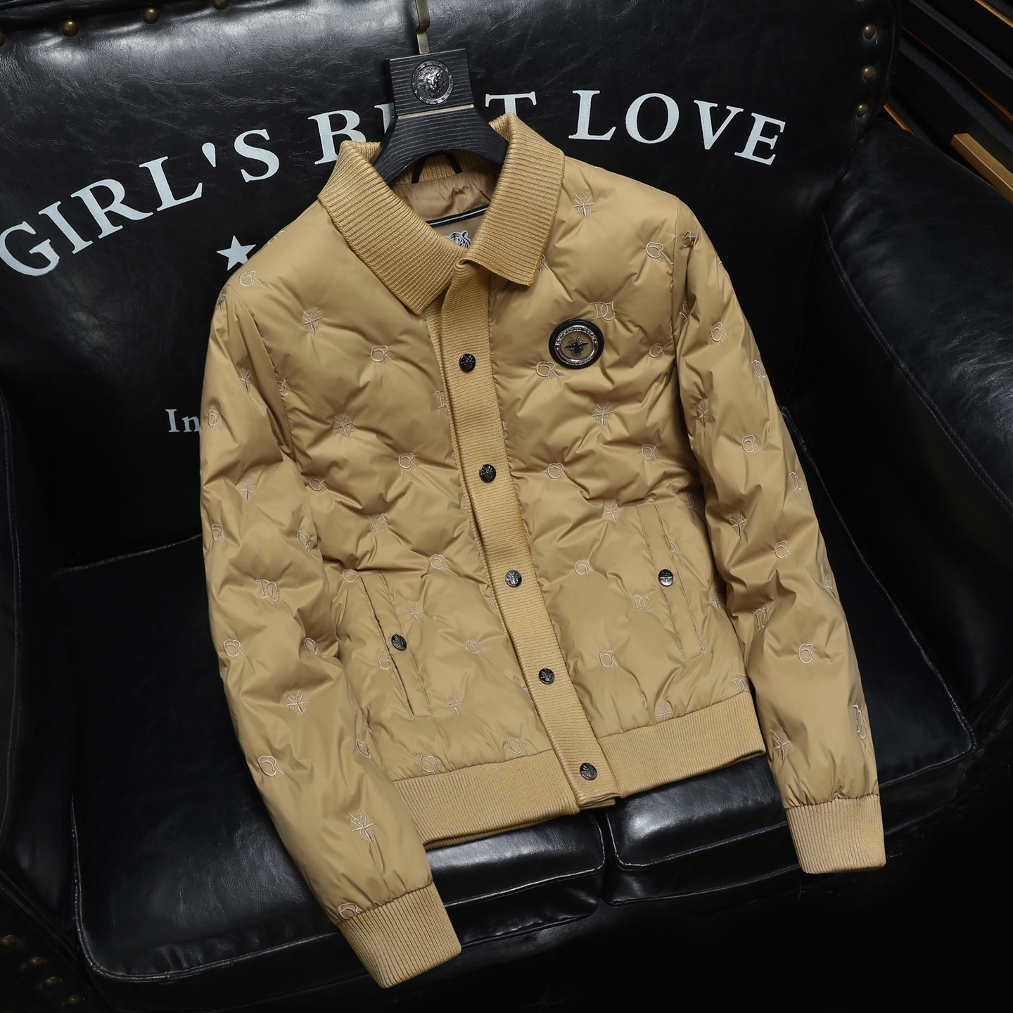 Y8828P2902025高端冬季90%白鸭绒亮面翻领羽绒服沙发黑色，男装羽绒服，钱塘6016-1(原3019)