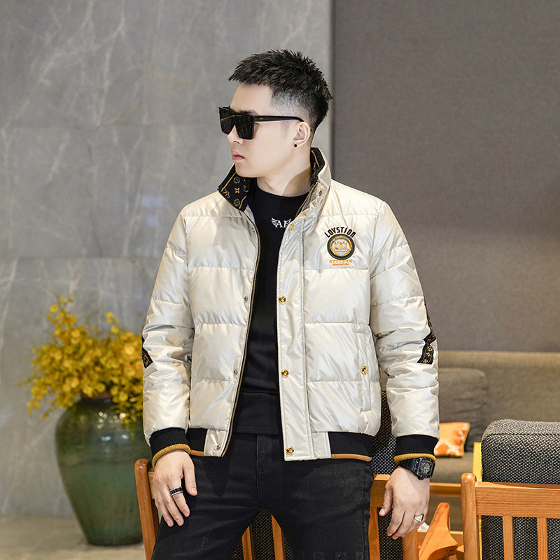 Y9855P3352025高端冬季90%白鸭绒绣花立领羽绒服真模365,男装羽绒服,钱塘6016-1(原3019)