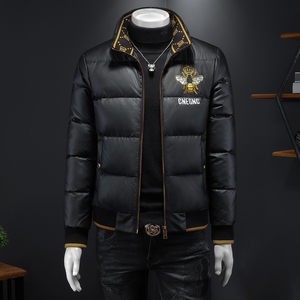 Y9562 P335 2024高端冬季90%白鸭绒亮面立领羽绒服 假模 385,男装羽绒服,钱塘6016-1(原3019)