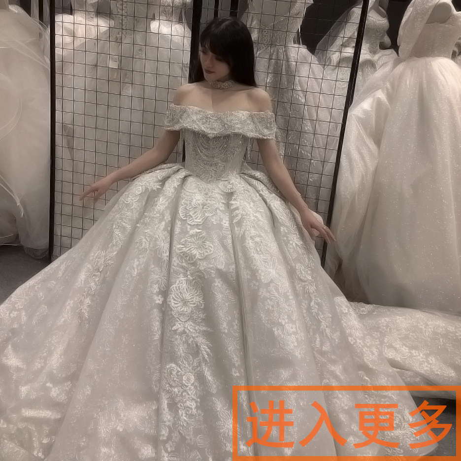 成都婚纱出租缎面星空仪式纱2024新款款奢华简约夏季高端法式定制
