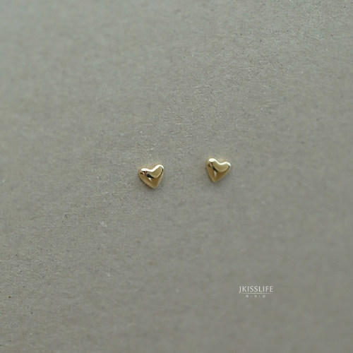简约百搭14K黄金迷你爱心耳钉