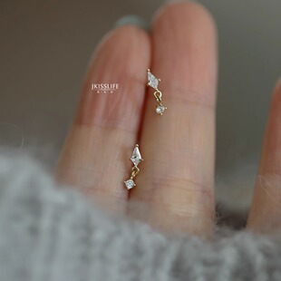 9K黄金 微光闪烁 精致极简浪漫K金耳钉 小巧温柔日系百搭日常通勤