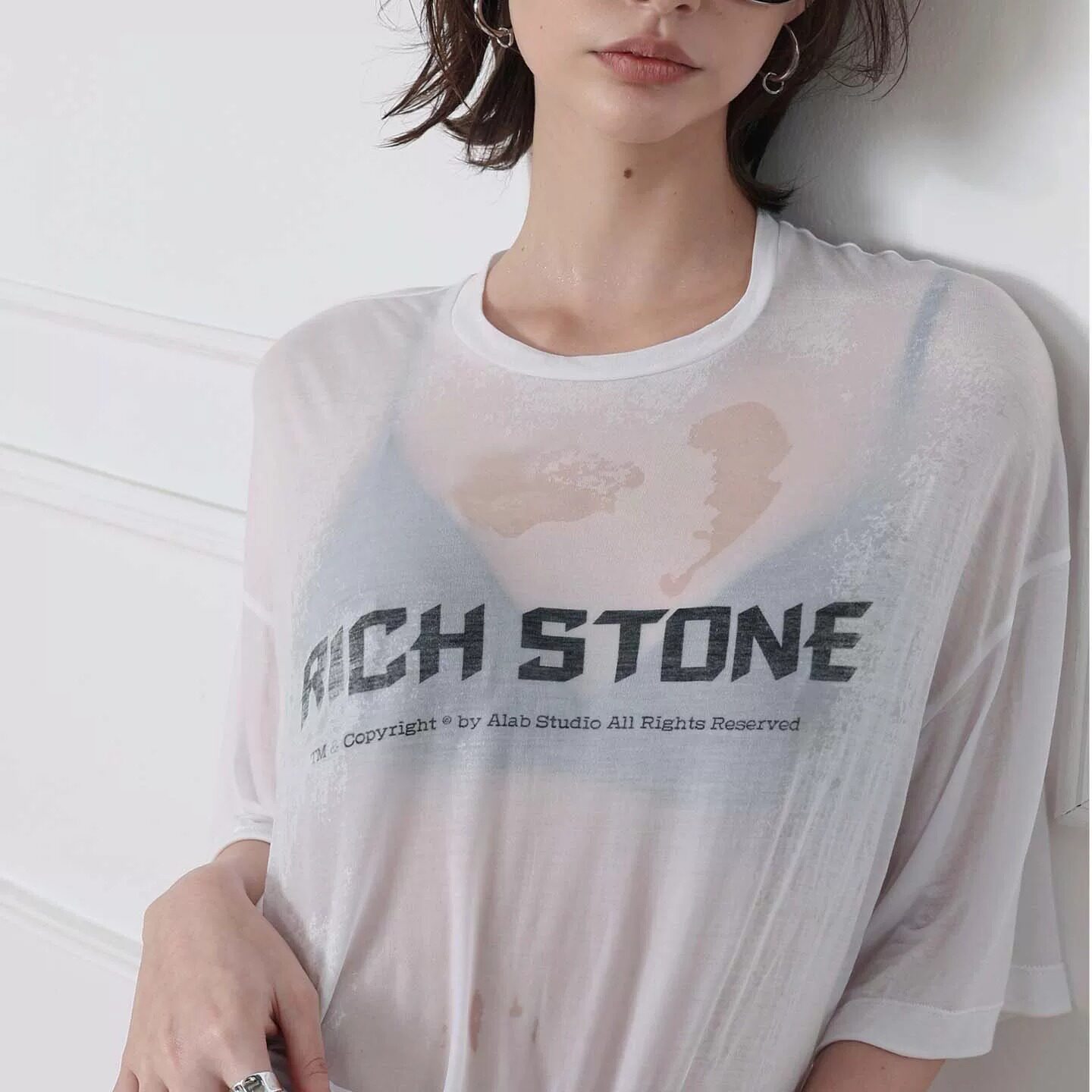 字母翻印花微透罩衫女宽松中长款防晒T恤设计感上衣