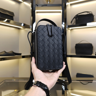 斜挎小包男款休闲男包真皮编织男士外出便携背包手机包新款单肩包