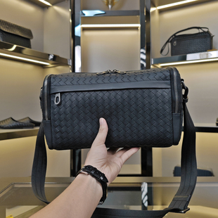 2025新款斜挎包男款真皮编织单肩包休闲时尚男士包包个性通勤背包