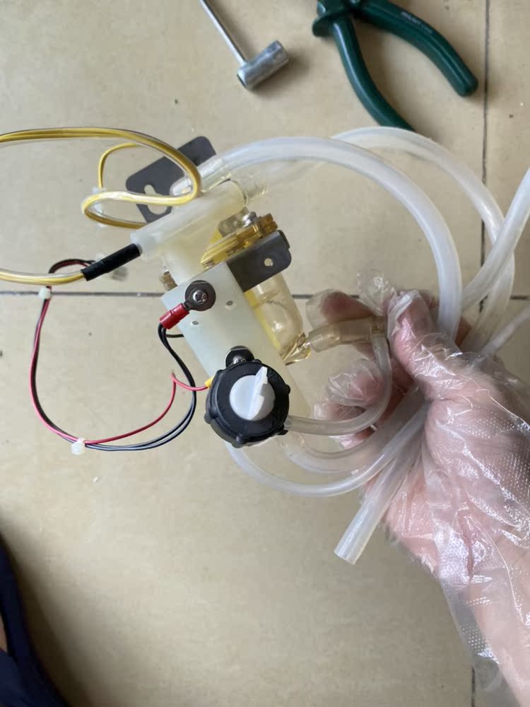 威高日机装DBB27电导计