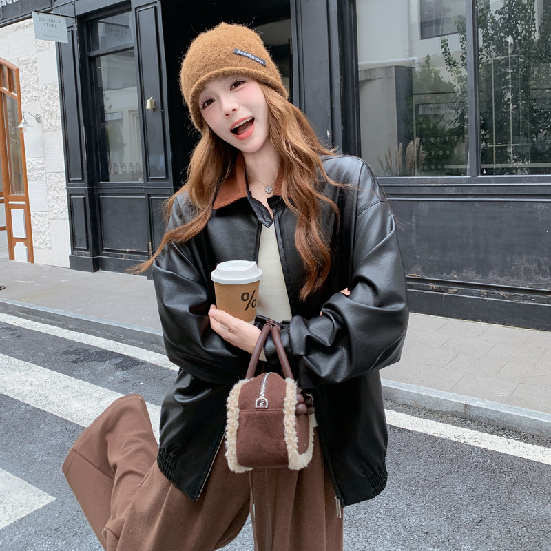 撞色咖色翻领pu皮衣外套女2026秋季新款复古宽松休闲机车皮夹克潮