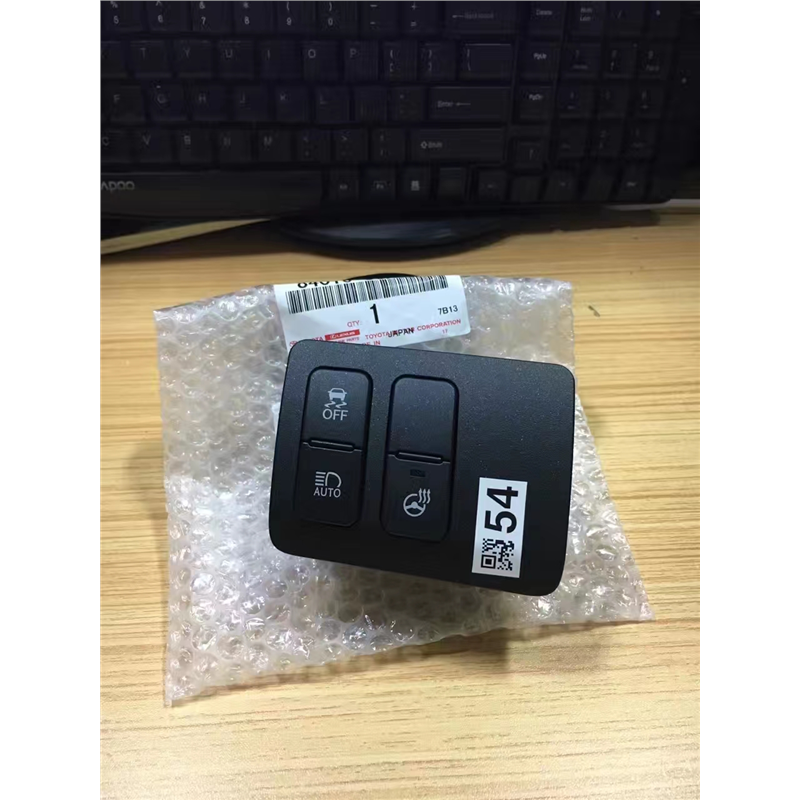 雷克萨斯GS200T 方向盘加热器开关 自动远光开关 防滑开关按键