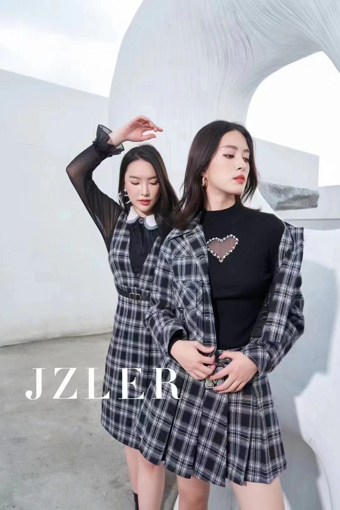 断码特价 珈姿莱尔 秋冬时尚百搭通勤气质格子两 套装套裙JF5185