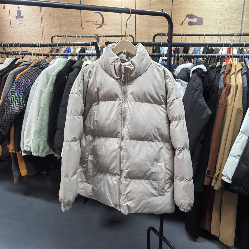 情侣上衣服秋冬季纯色棉服外套图片