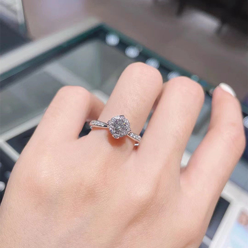 法国chrry koop新款莫桑灿若星辰女款银圈星河璀璨戒指求婚订婚