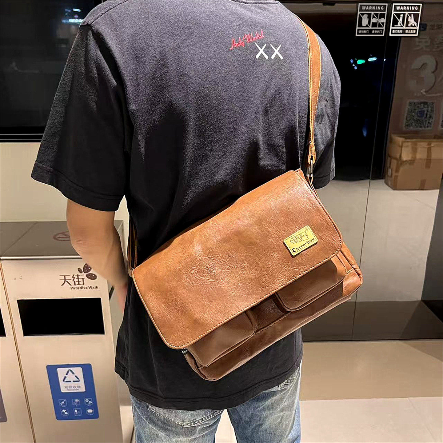 日韩青年单肩包复古邮差包潮牌男士斜挎包休闲横款翻盖多口袋背包,箱包皮具/热销女包/男包,男士包袋,淘宝优惠券,粉丝福利购,淘宝优惠卷