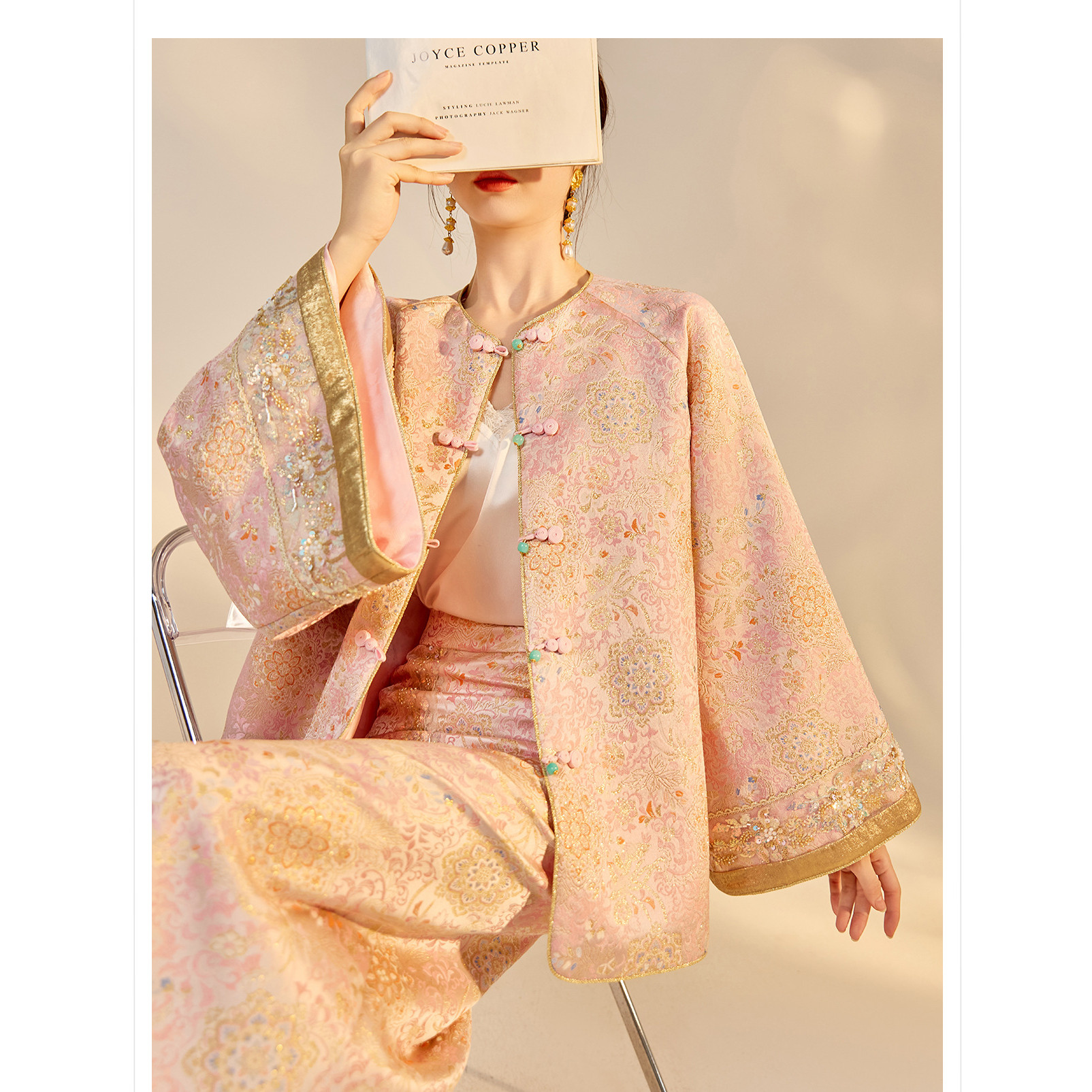 2026春装新款 轻奢新中式国风亮片钉珠刺绣改良唐装外套半裙套装