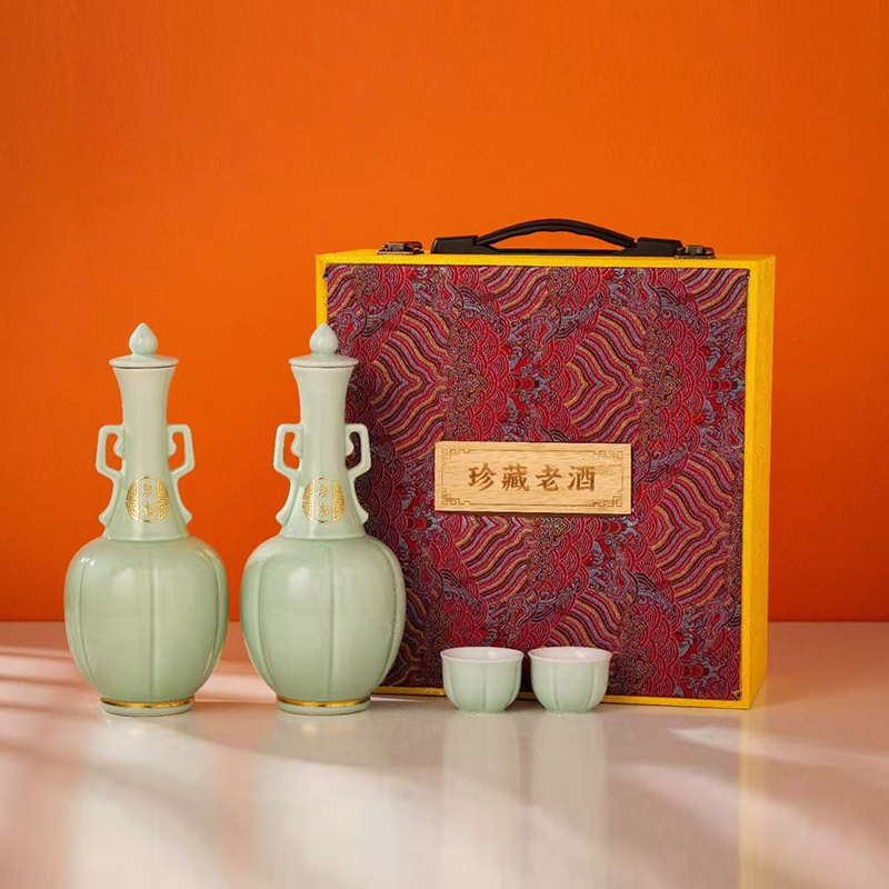 新款景德镇陶瓷 空酒壶酒瓶装白酒1斤3斤装宋代风格青瓷珍藏酒具