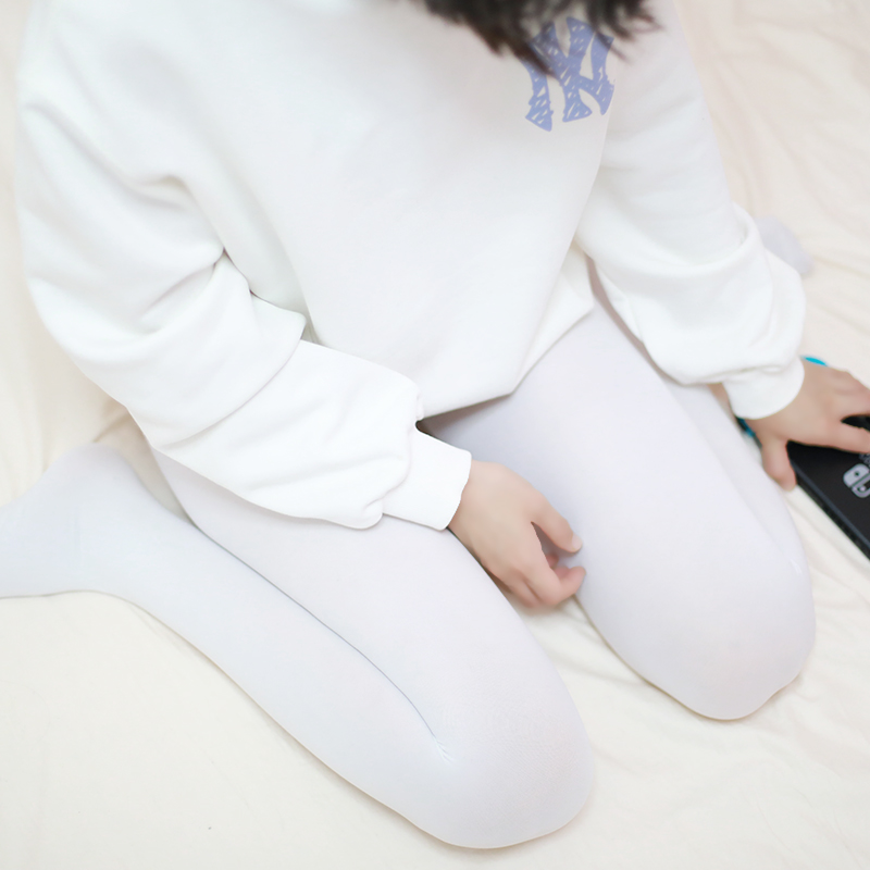 基础款灰色天鹅绒连裤袜