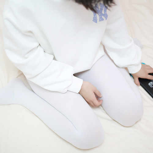 基础款灰色天鹅绒连裤袜