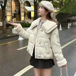 娃娃领短款羽绒外套小仙女加厚保暖冬季新款时尚小个子羽绒服新款