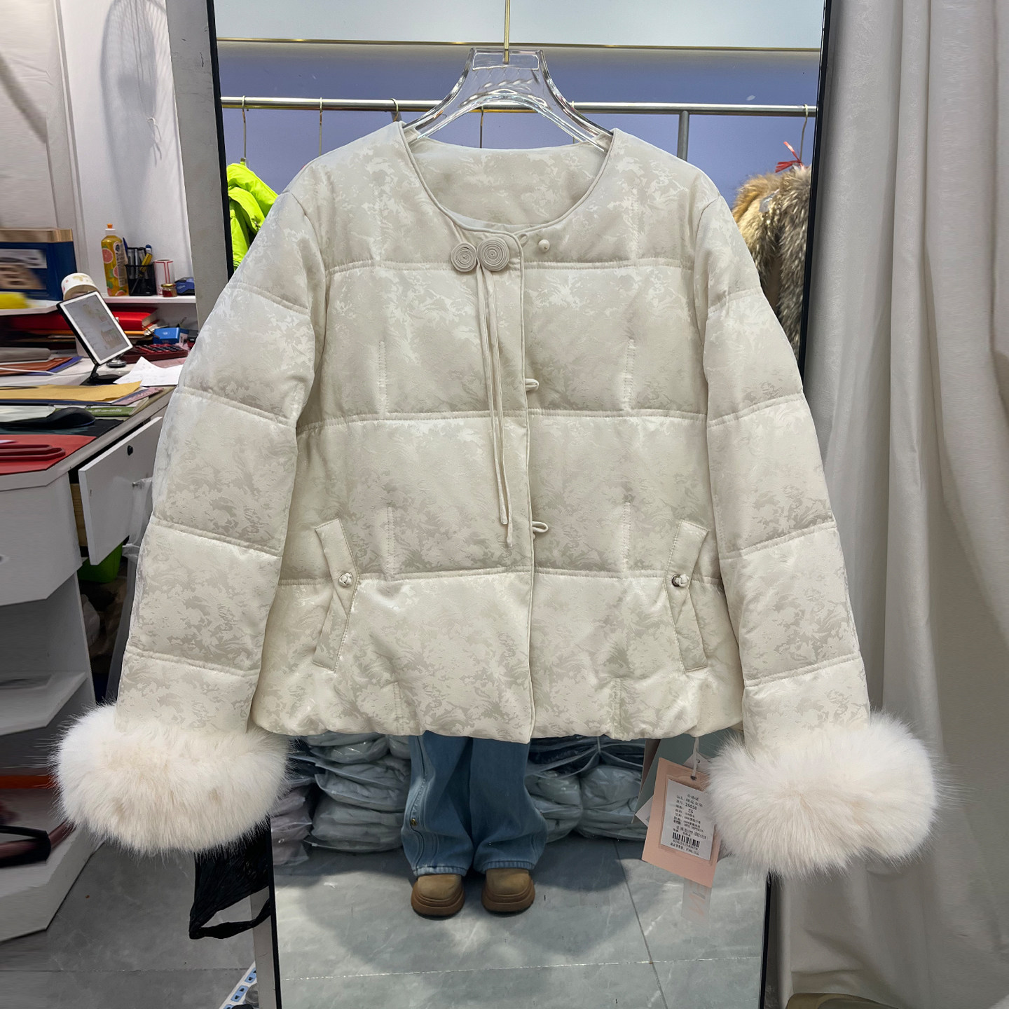 年货新中式国风拼接仿狐狸毛羽绒服小仙女2025冬季新款白鸭绒外套