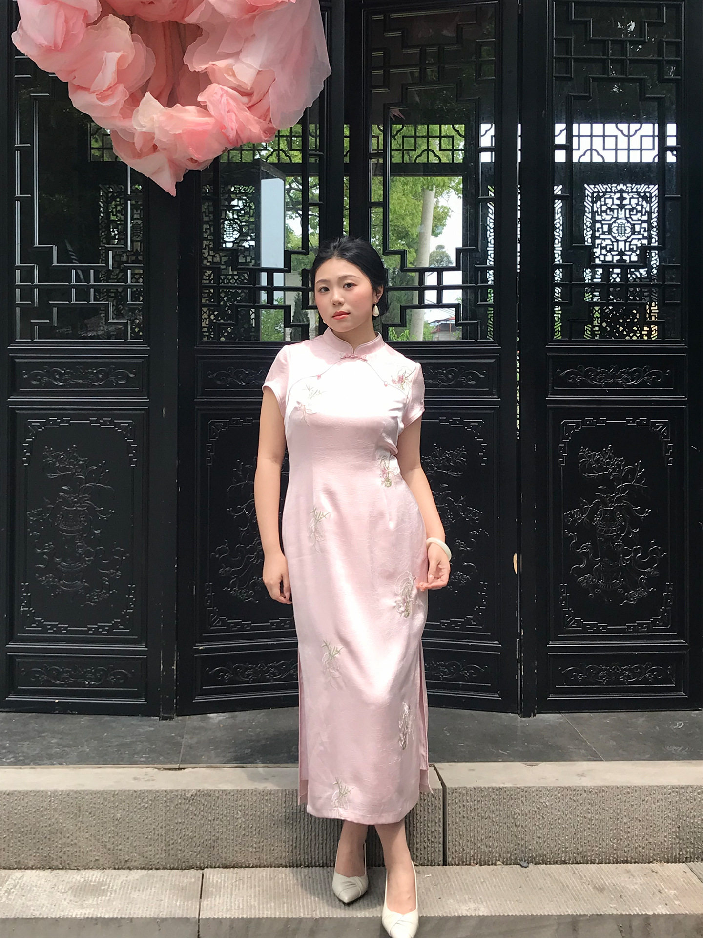 2026新款新中式国风旗袍粉色大码无袖连衣裙女胖MM怀孕敬酒服长裙