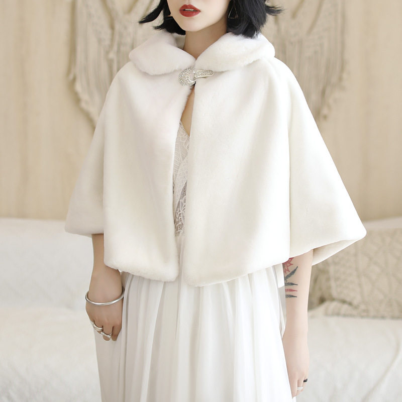 2026新款新娘结婚主婚纱婚礼毛披肩秀禾服外搭秋冬保暖斗篷外套女