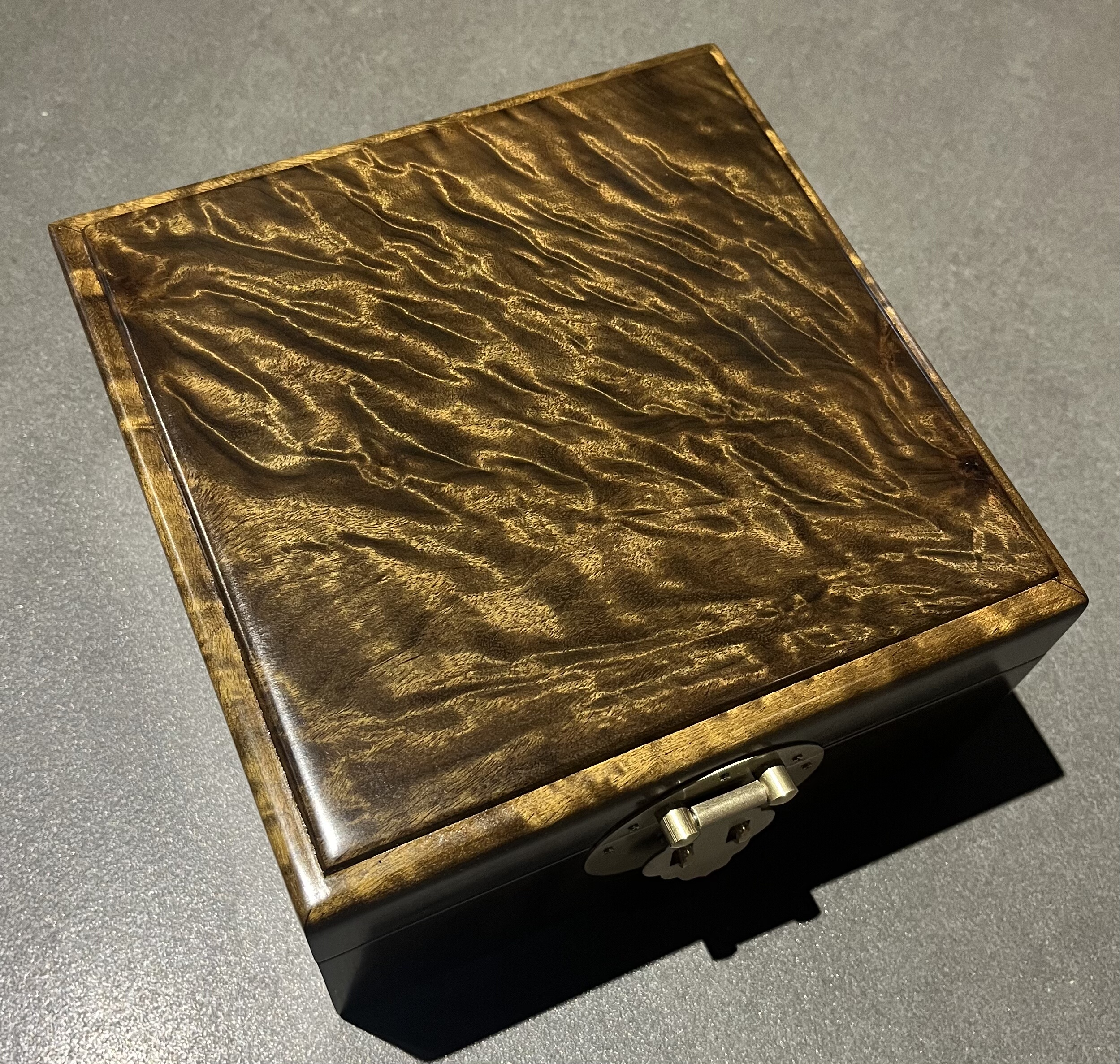 阴沉金丝楠木首饰盒 四川小叶桢楠天地盖珠宝文玩票据钱币收纳盒