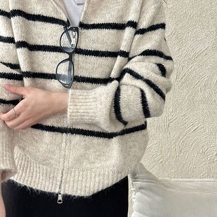 Lucy慵懒风条纹毛衣女新款 休闲上衣 拉链针织外套百搭连帽外套时尚