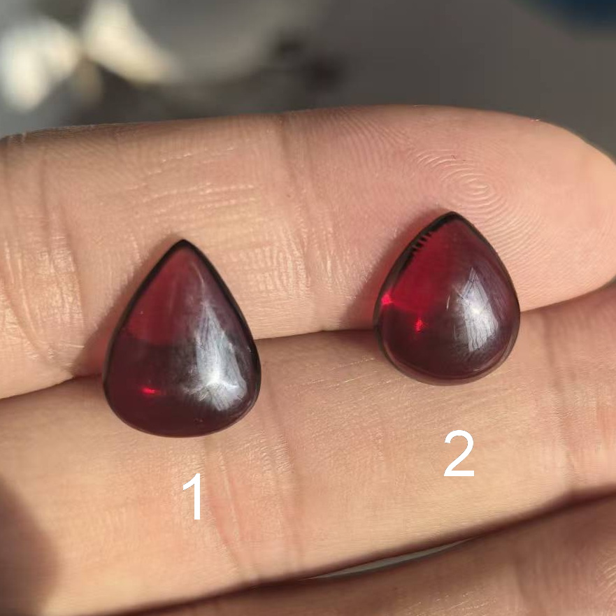 天然素面水滴形石榴石裸石戒面晶莹剔透5-6克拉高品质放漏价包邮