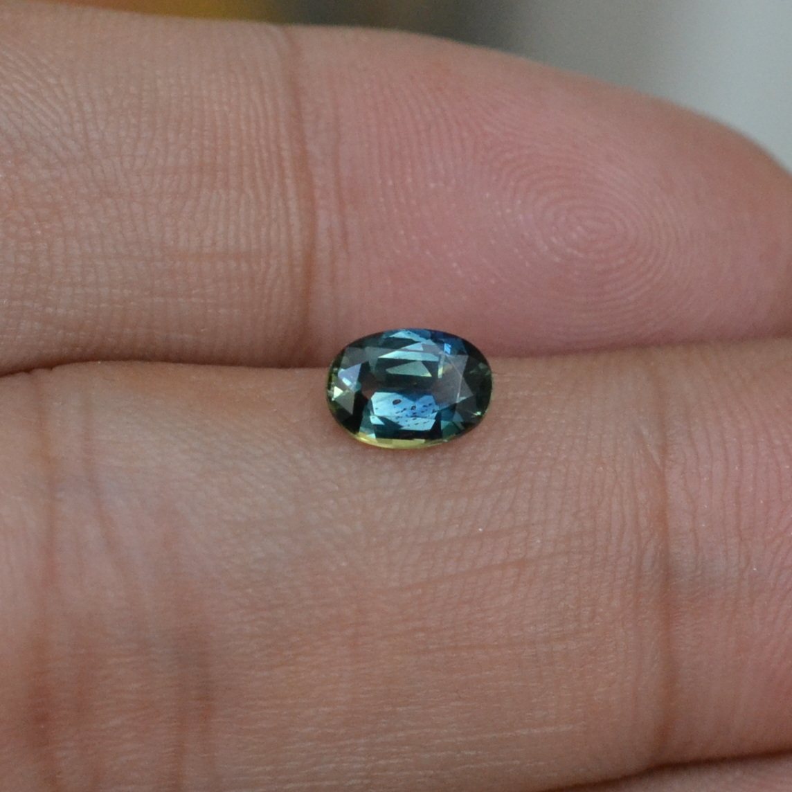 彩色蓝宝石裸石全净体满火彩包邮