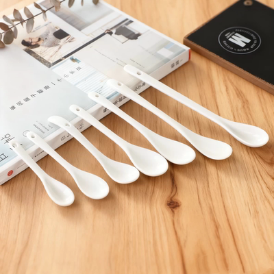 陶瓷咖啡勺小调羹搅拌勺子婴儿勺甜品调料勺杯子用长柄家用盐勺子
