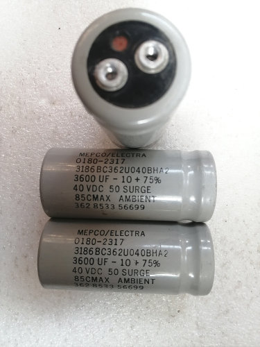 拆机 美国灰皮麦景图MEPCO 40v 3600uf 螺丝脚电容
