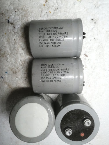 美国灰皮麦景图MEPCO 75v 12000uf 螺丝脚电容