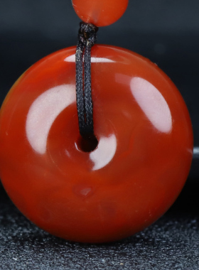 正品天然四川凉山南红玛瑙柿子红平安扣玉坠原石挂件男女款 470号