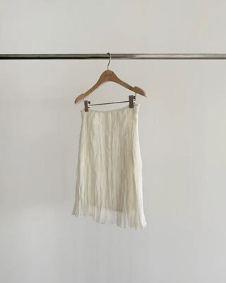 韩国东大门代购ounce2026春季新款纯色压褶米白色松紧腰半身裙