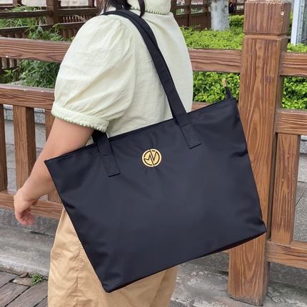 尼龙布托特包女手提电脑包包大容量单肩帆布女包轻便上班通勤女包