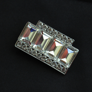 高质量新款方糖宝石水晶超闪钻胸针轻奢感欧美风气甜美百搭华女少