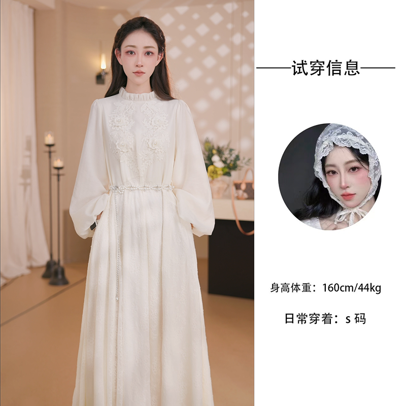 奈希西然2026春夏米白色长袖宽松型设计感法式A字裙仙女连衣裙